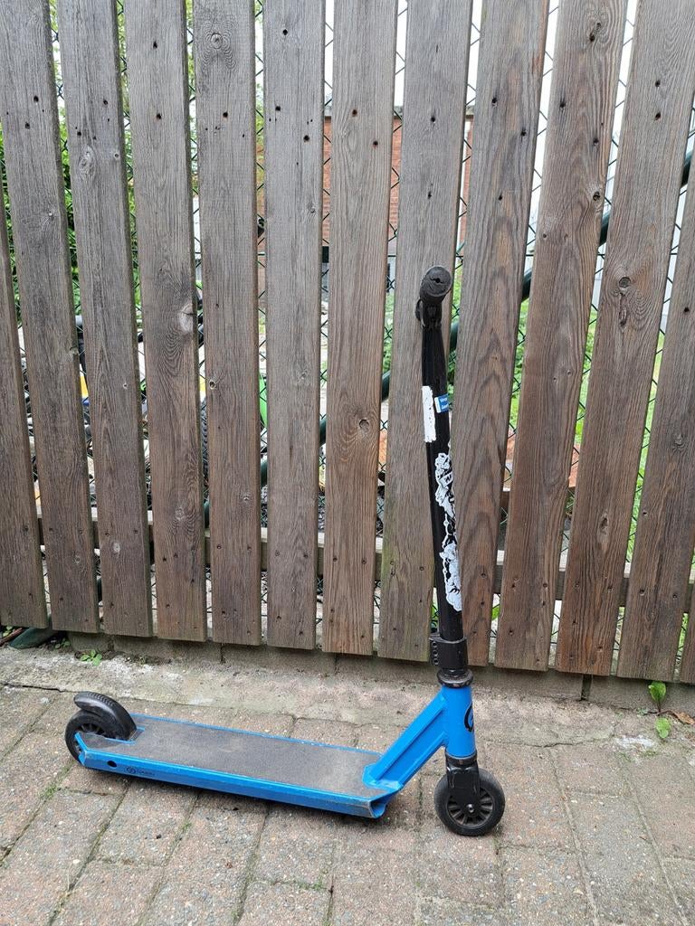 Oxelo stuntstep, Enlèvement