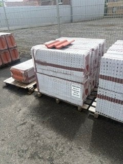 dakpannen, Pierre ou Argile, Enlèvement, Neuf, Rouge