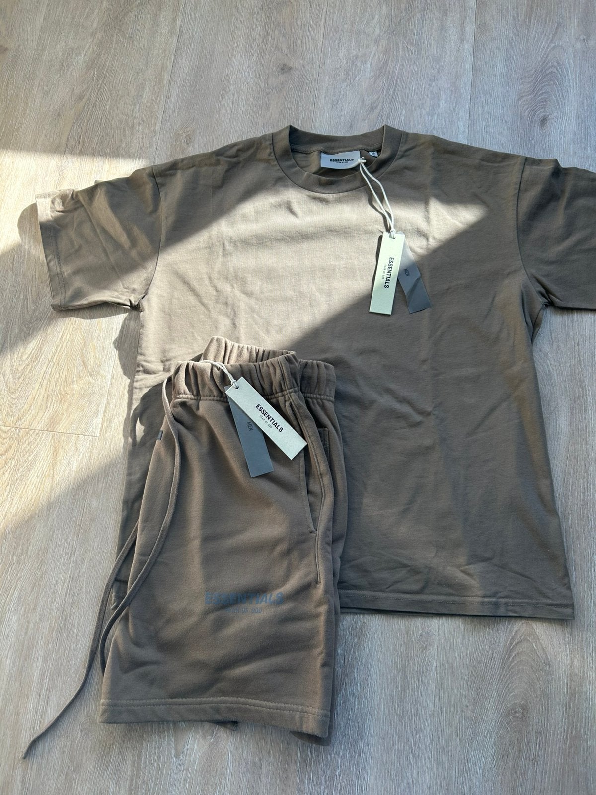 Coffret d'été Essentials Fear of God, Enlèvement ou Envoi, Comme neuf, Taille 48/50 (M)
