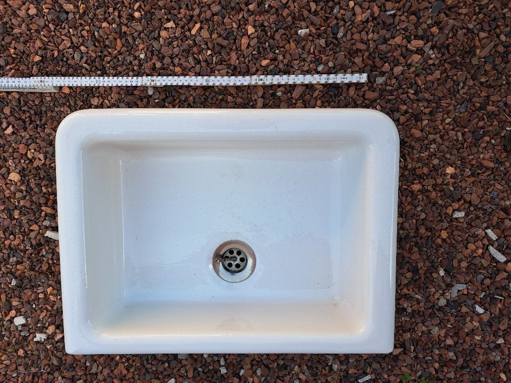Gootsteen in porselein, Doe-het-zelf en Bouw, Sanitair, Ophalen, Zo goed als nieuw, Steen, Wastafel