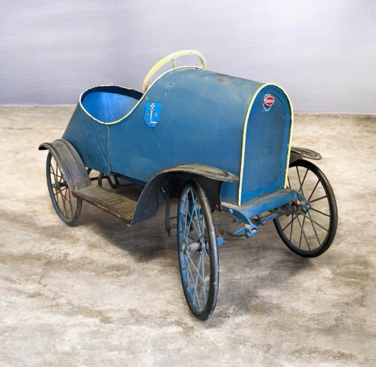 Voiture à pédales Bugatti en métal ancien, Antiquités & Art, Enlèvement