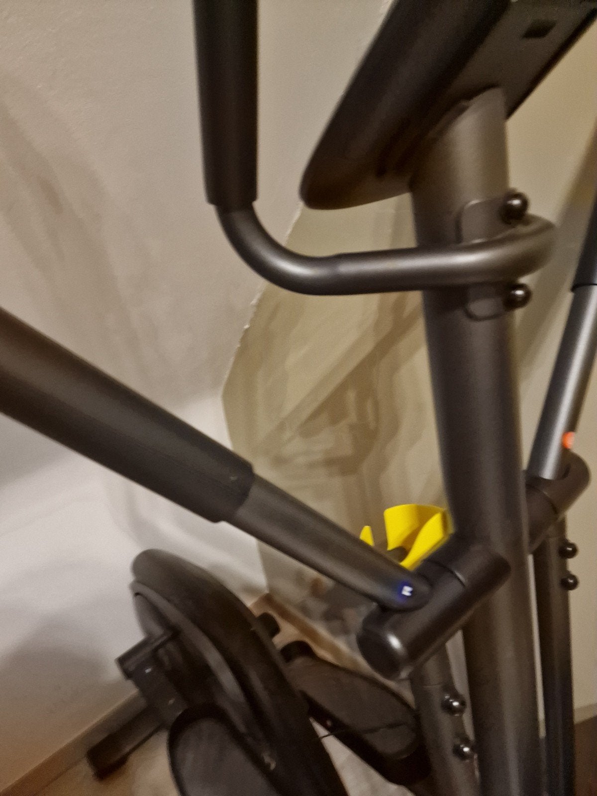 Crosstrainer, Sport en Fitness, Fitnessapparatuur, Ophalen, Zo goed als nieuw, Crosstrainer