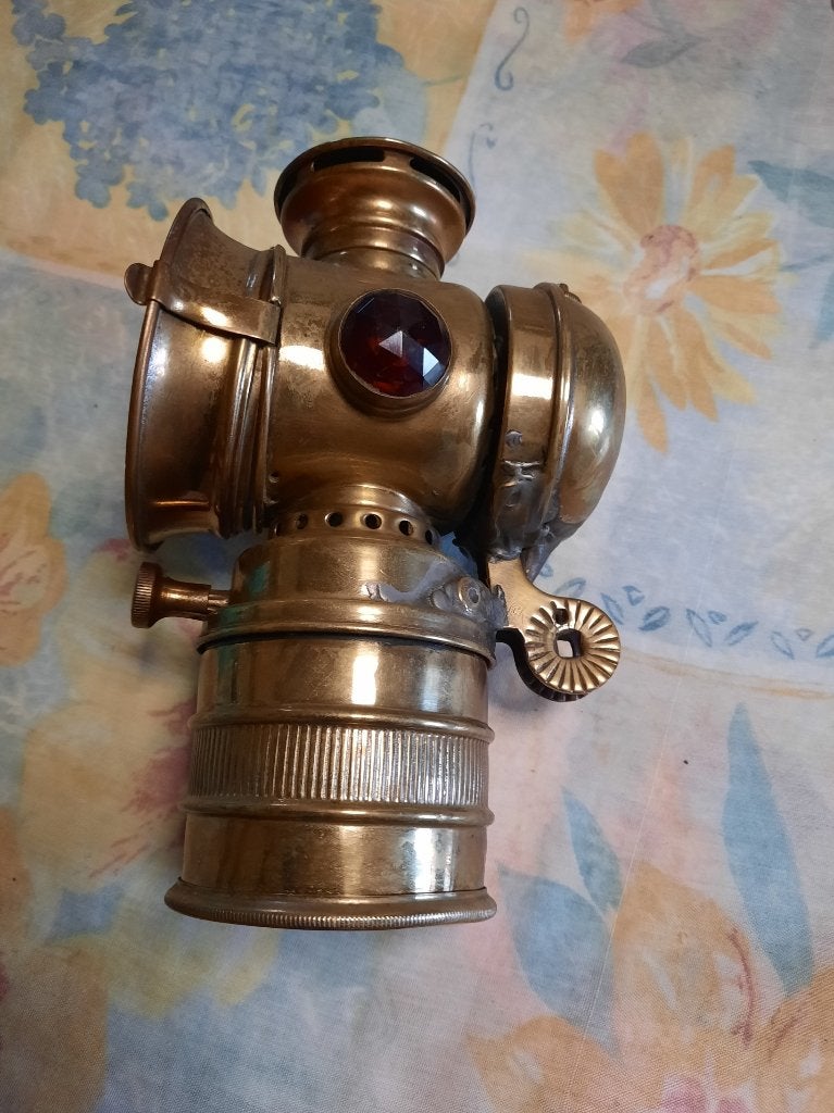Lampe de vélo ancienne Carbeur Light, Antiquités & Art, Enlèvement ou Envoi, Cuivre