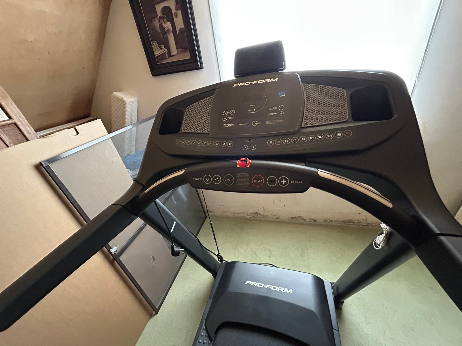 Kleur zwart PRO FORM performance 410I, Ophalen, Zo goed als nieuw, Loopband