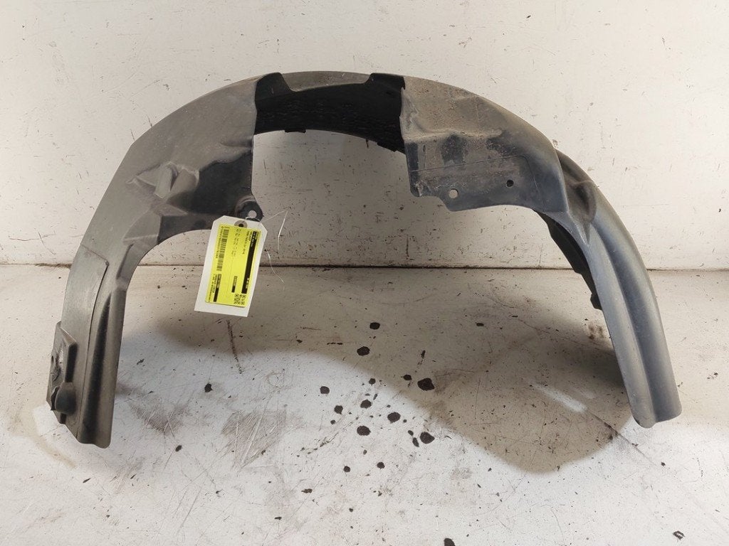 INTERIEUR AILE Ford Fiesta 6 (JA8) (01-2008/01-2018), Garde-boue, Henry-Ford-Straße  1
50735  Köln, DE, Ford-Werke GmbH, Kunden@ford.com
