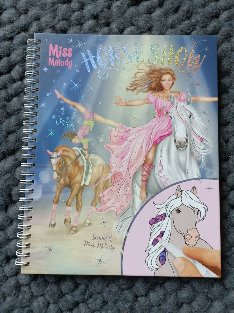 Miss Melody Horse Show kleurboek met glitter, Ophalen, Nieuw, Papier, Schets- of Tekenboek