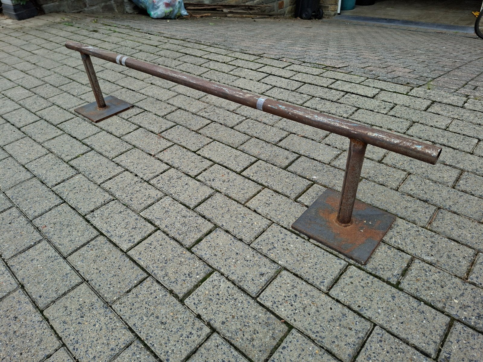 Skateboard grind rail, Ophalen, Gebruikt