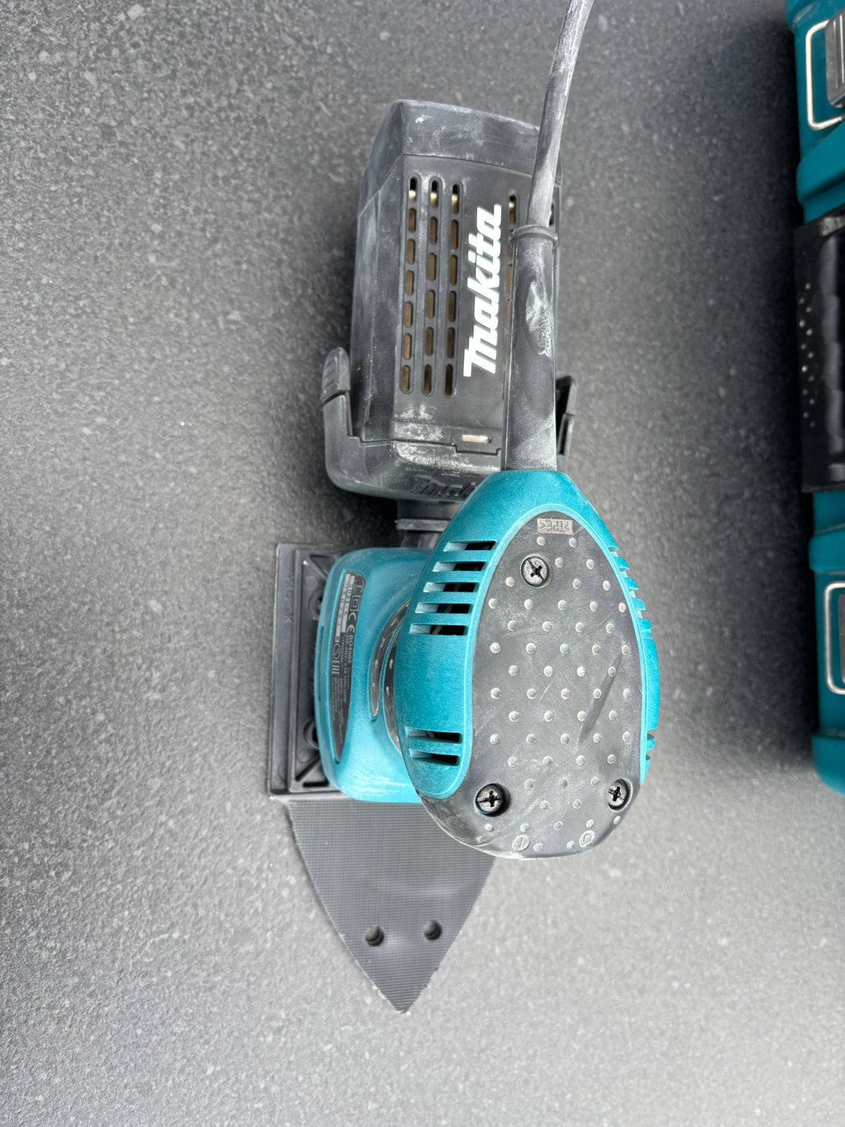 Makita vlakschuurmachine BO4565K, Doe-het-zelf en Bouw, Ophalen of Verzenden, Zo goed als nieuw, Minder dan 600 watt, Vlakschuurmachine