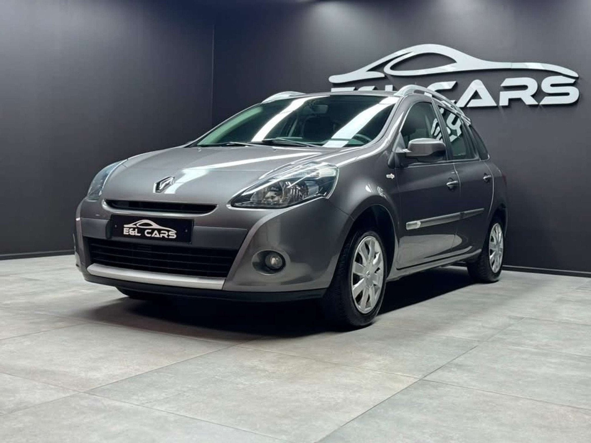 Renault Clio Clio 1.5 dCi TomTom *12 mois de garantie*, Autos, Achat, Entreprise, Boîte manuelle, Noir