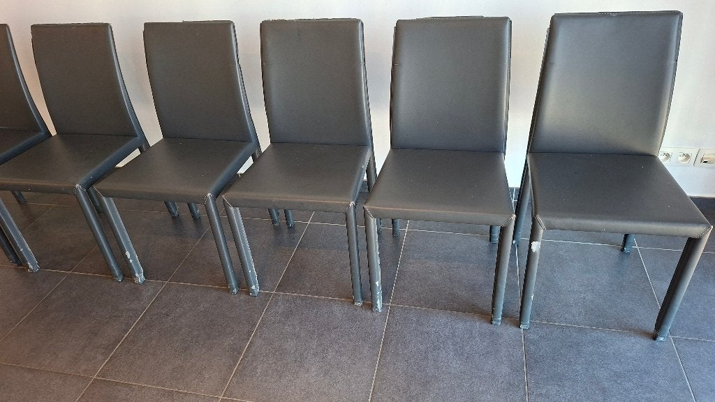 6 stoelen gratis, Ophalen, Gebruikt, Leer, Grijs