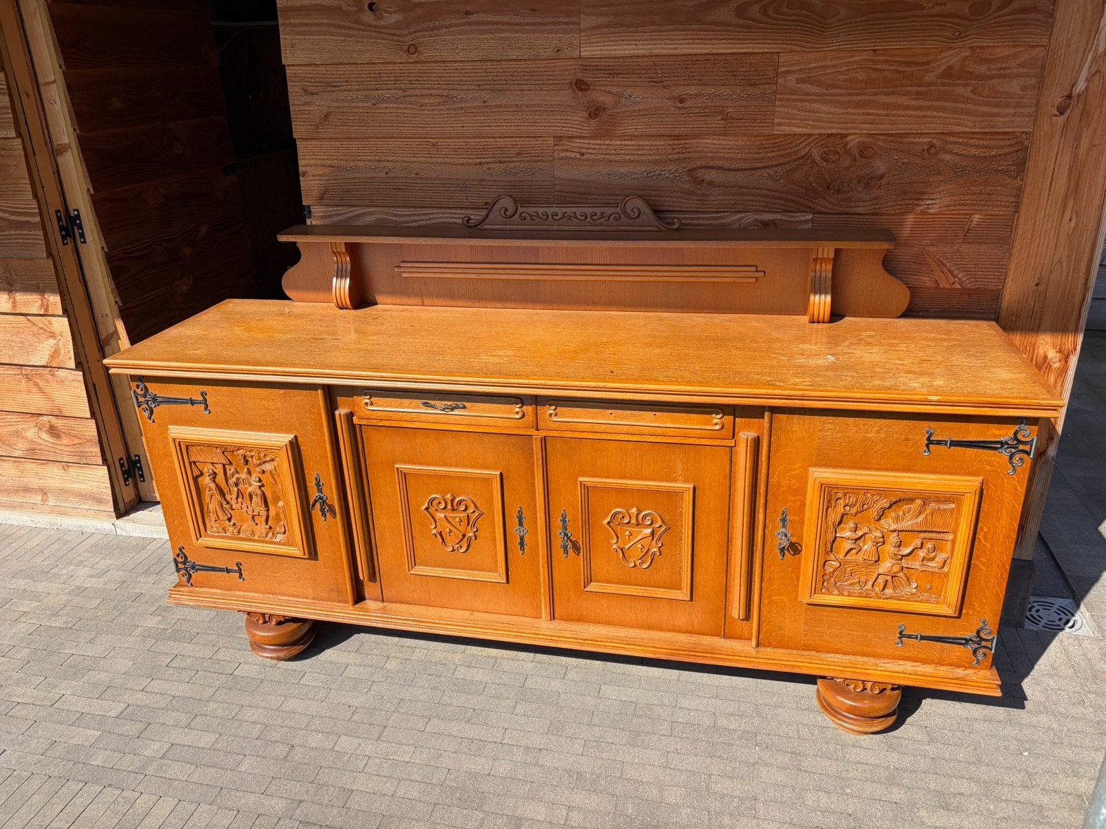 Gratis dressoir, Huis en Inrichting, Ophalen, Gebruikt, Met deur(en), 150 tot 200 cm
