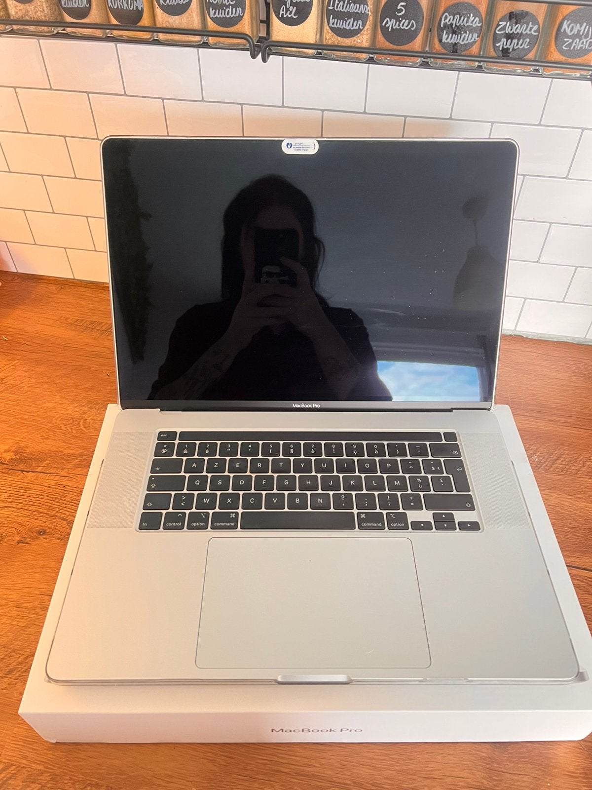 Macbook pro 16 inch 512 GB, Ophalen, 512 GB, Zo goed als nieuw, MacBook