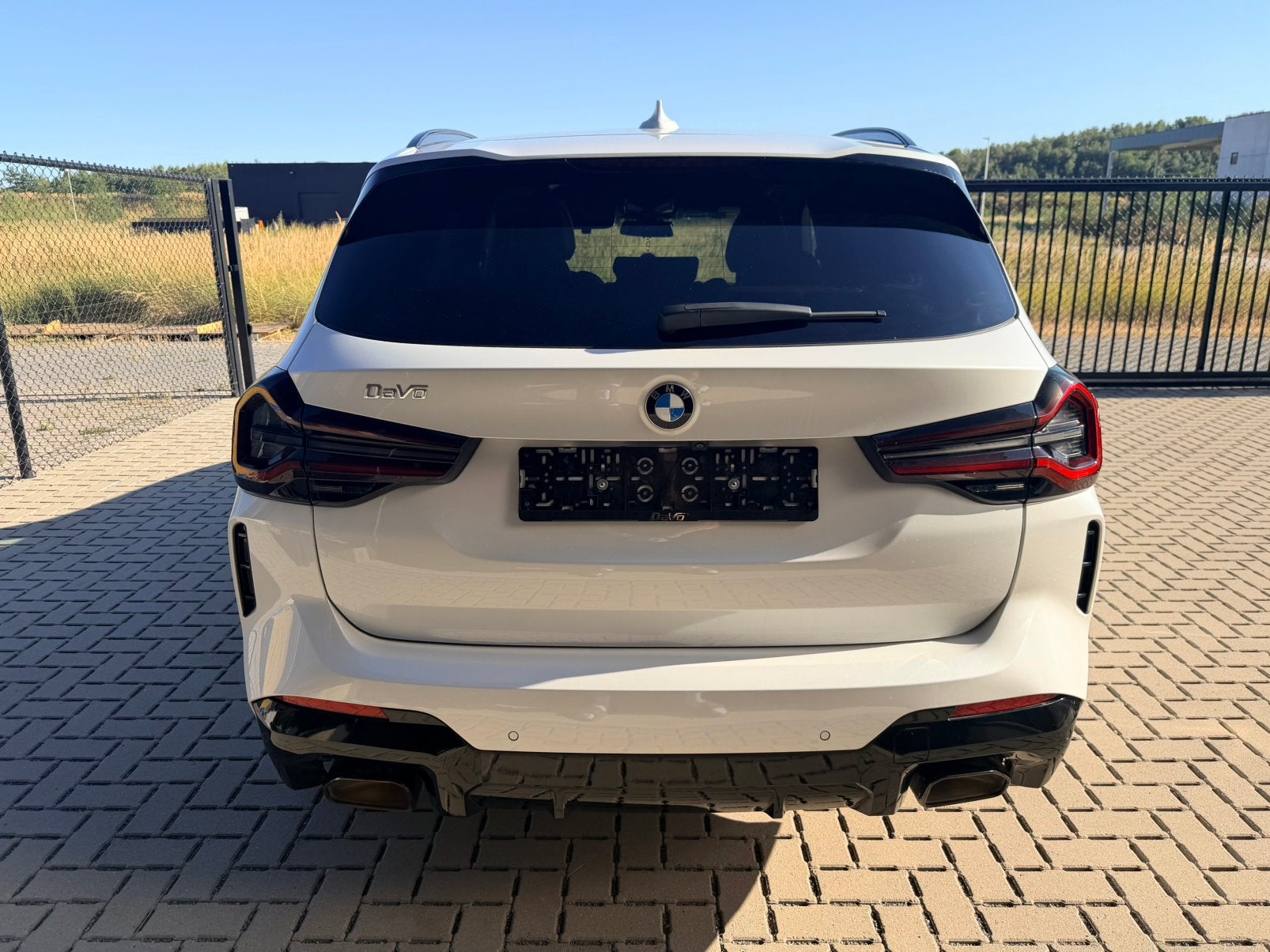 BMW X3 2.0i 2022 - M PAKKET + SHADOWLINE - PANO, Automaat, Dealer onderhouden, Wit, Leder