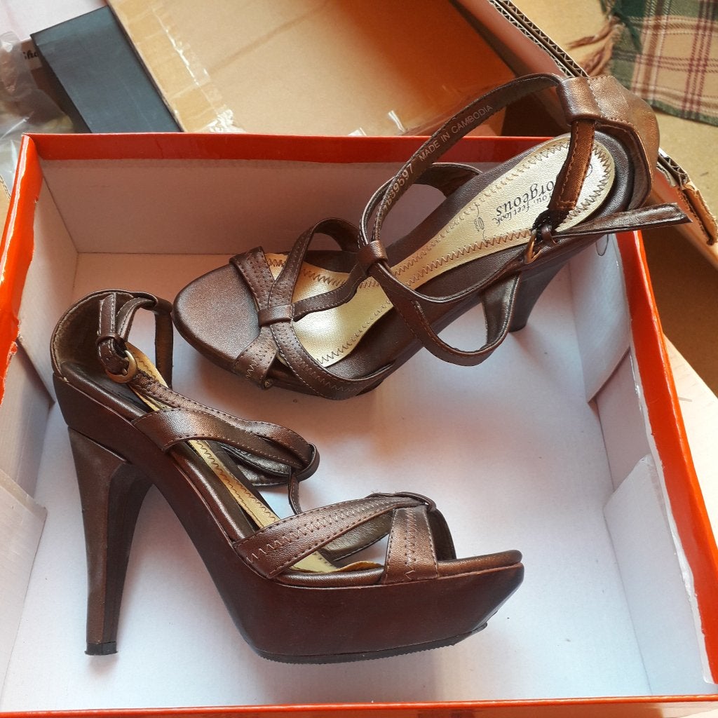 schoenen 38, Schoenen met lage hakken, Bruin, Verzenden, Zo goed als nieuw