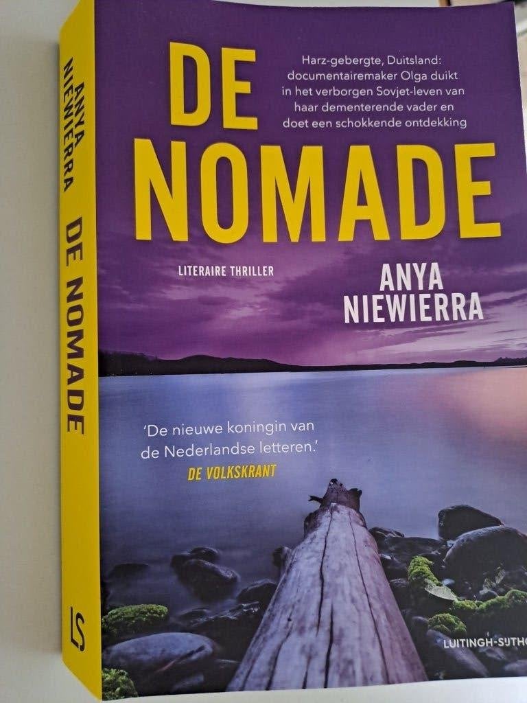 De Nomade   Anya  Niewierra, Ophalen, Zo goed als nieuw