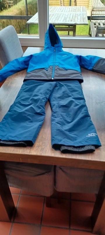 blouson et pantalon de ski , 3 polaires , masque garçon, Kinderen en Baby's, Kinderkleding | Maat 116, Zo goed als nieuw, Jongen