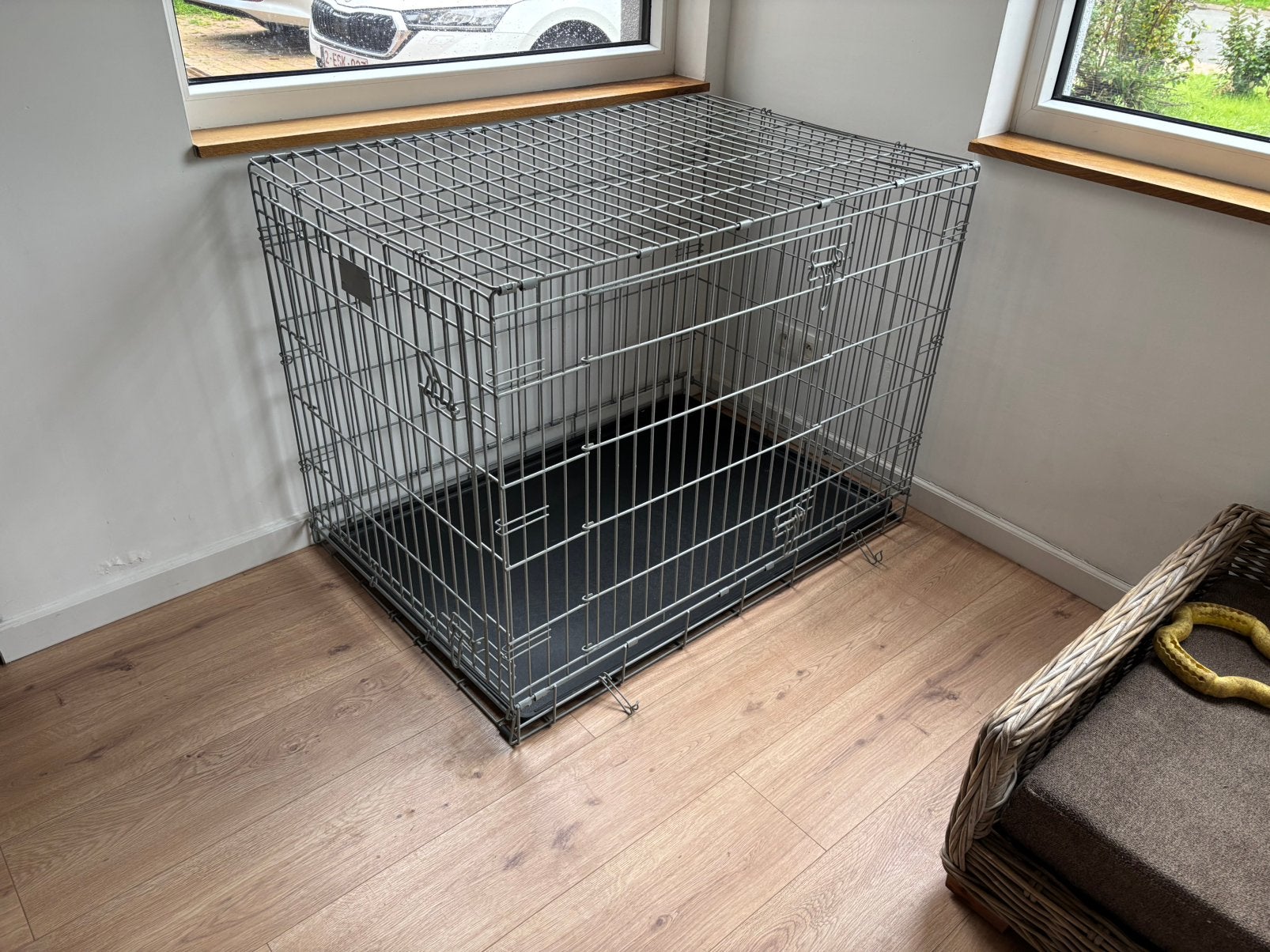 Hondenbench voor grote hond, Ophalen, Zo goed als nieuw