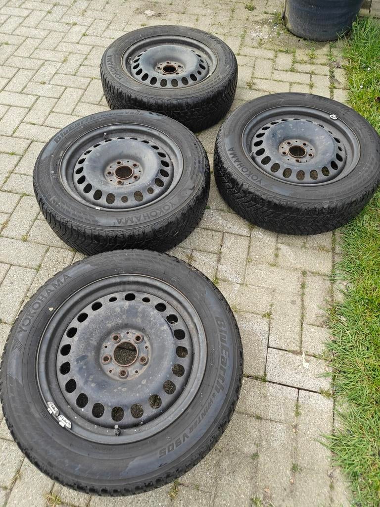 Set winterbanden met stalen velgen (oorspr Mercedes GLA2018), Enlèvement
