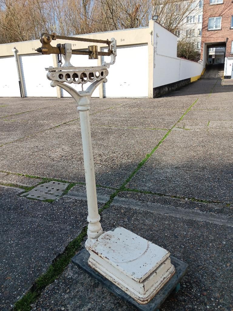 ANTIQUE PESE PERSONNE, Enlèvement