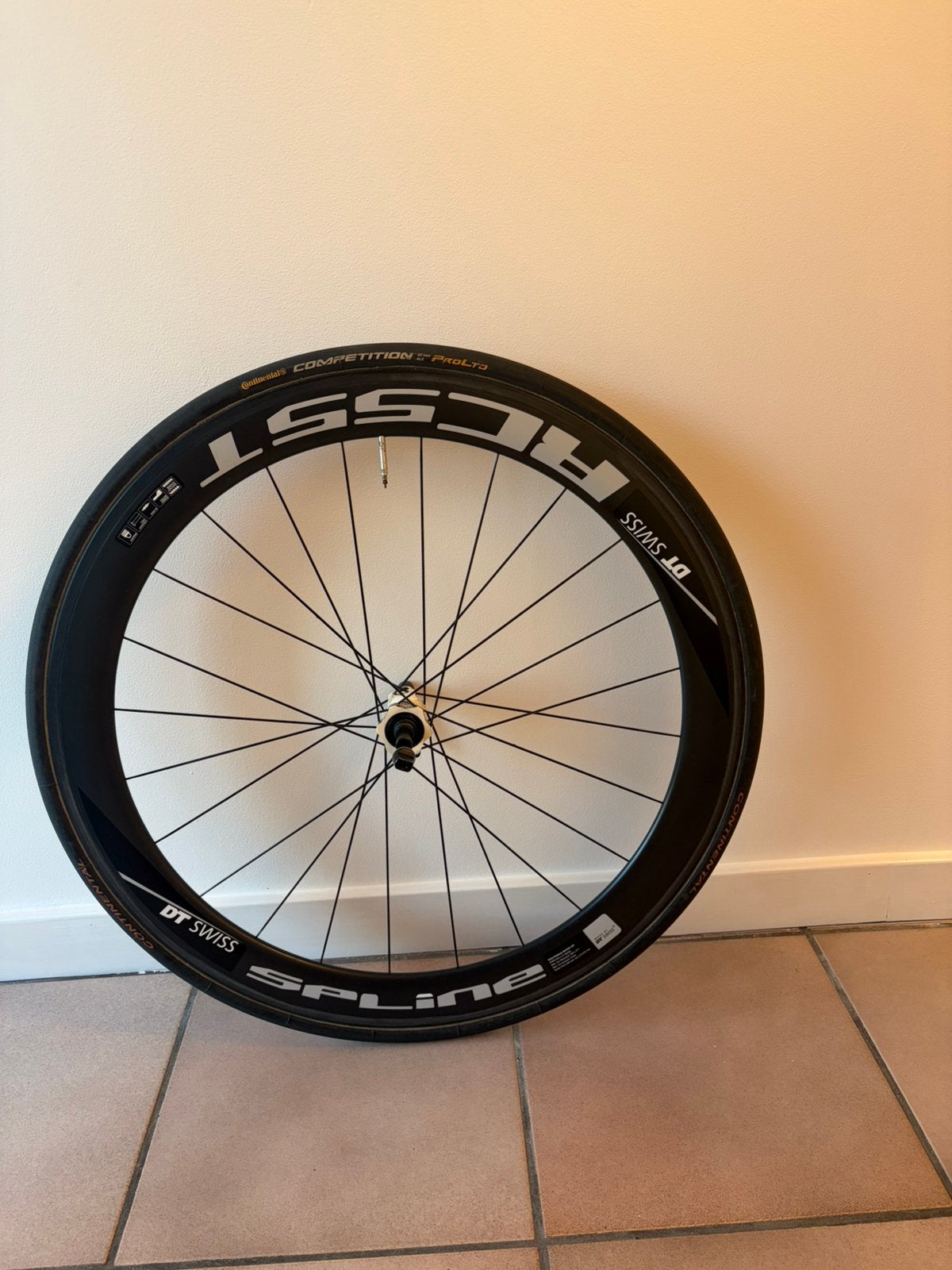 DT Swiss RC55 T tubeless wielen, Fietsen en Brommers, Fietsonderdelen, Zo goed als nieuw, Carbon, Ophalen