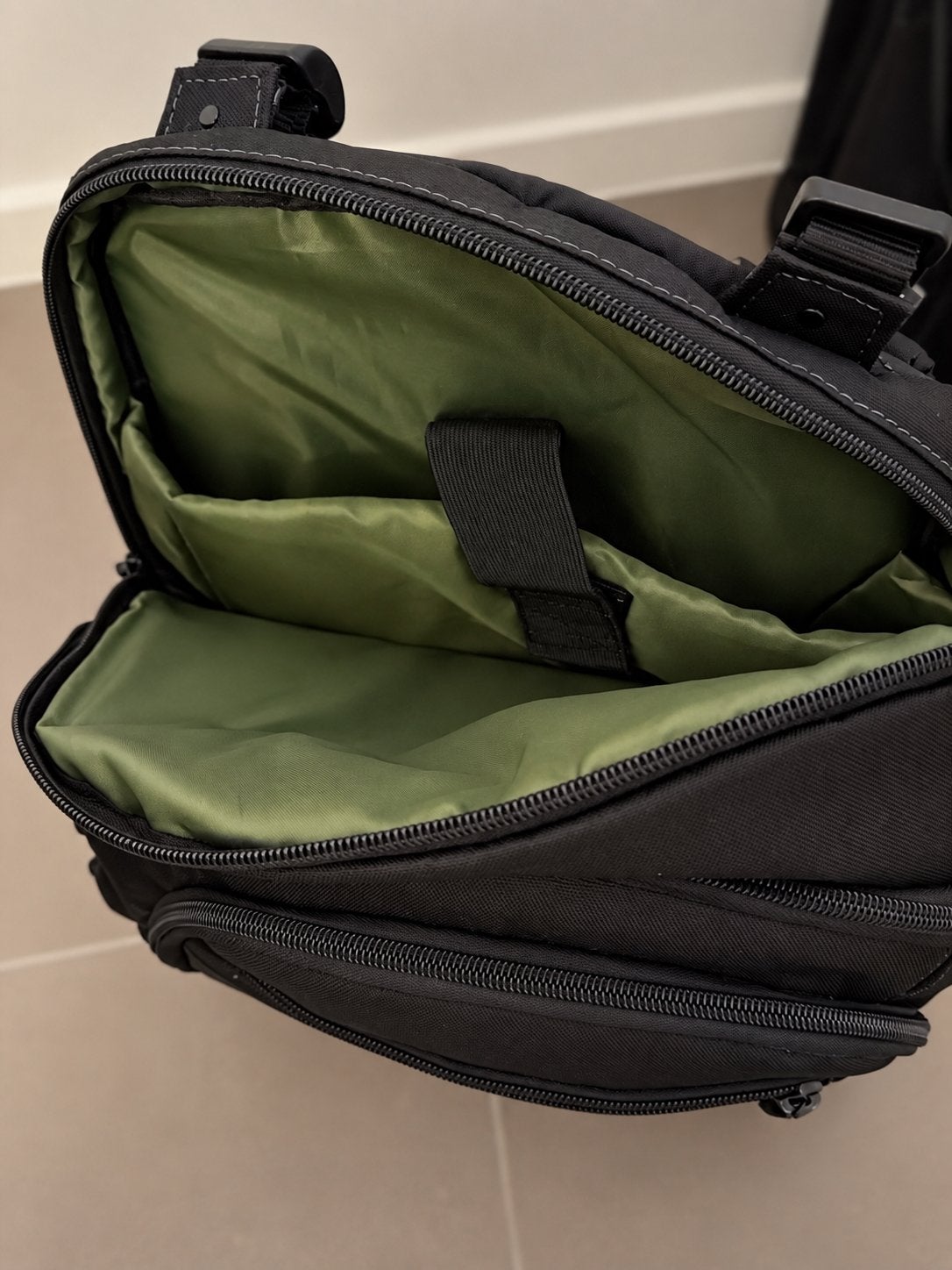 Targus Spruce EcoSmart Laptop Rugzak – Zwart, Ophalen, Zo goed als nieuw, Targus, Zwart