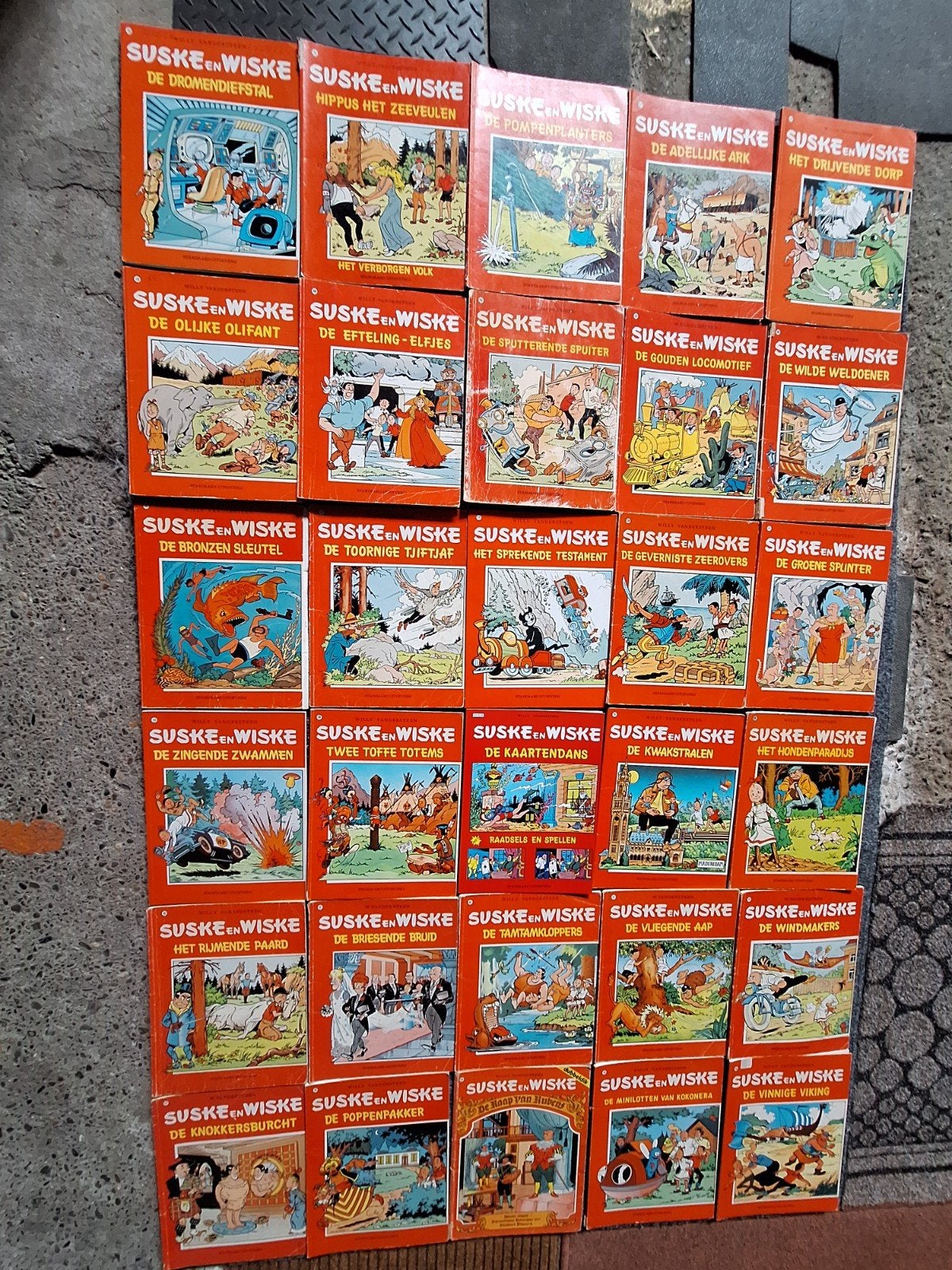 suske en wiske strips, Boeken, Stripverhalen, Ophalen