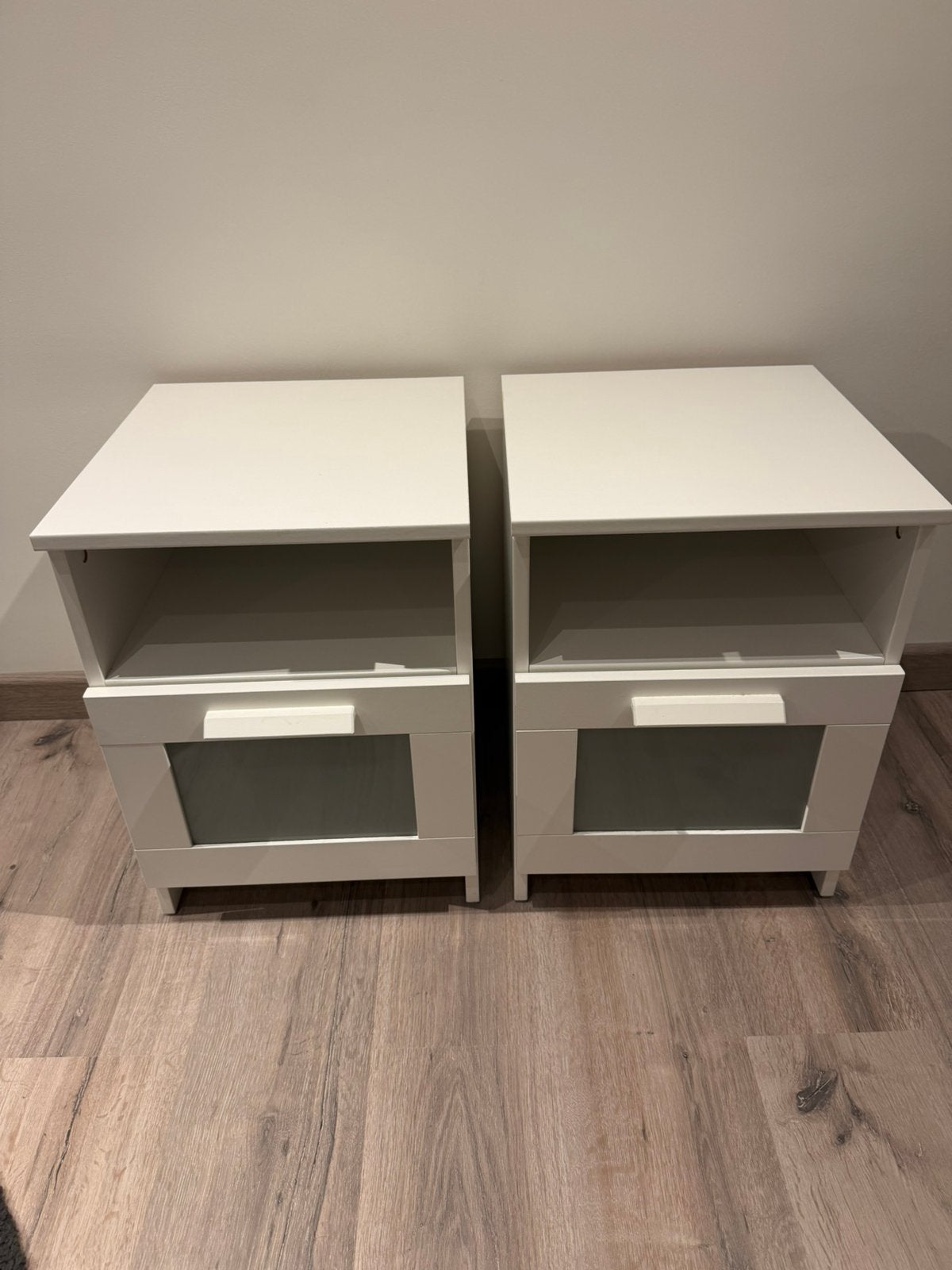2 nachtkastjes van ikea, Ophalen, Gebruikt, Minder dan 45 cm, Minder dan 55 cm