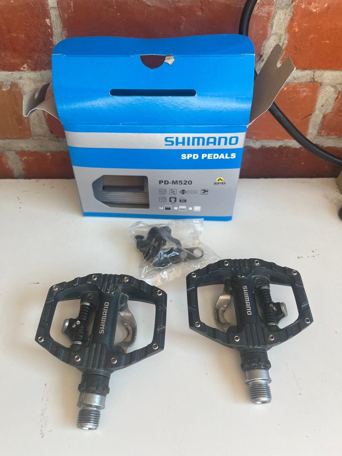 Shimano PD-M520 SPD - Flat pedalen, Ophalen of Verzenden, Zo goed als nieuw