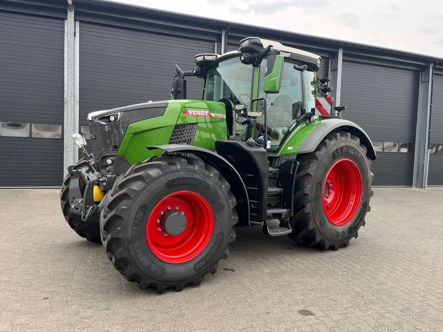 FENDT 829 Vario Gen5 Power Plus WG4836, Articles professionnels, Fendt