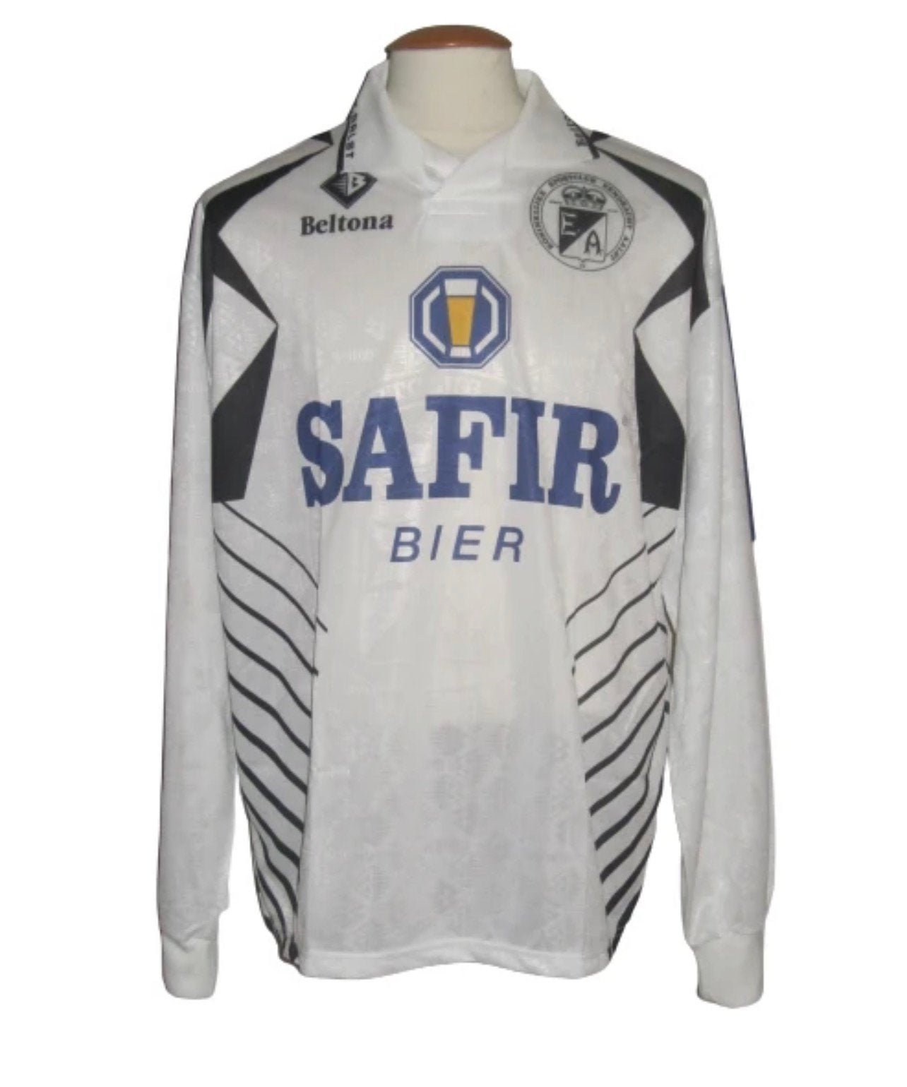 Gezocht eendracht aalst shirts, Ophalen of Verzenden, Zo goed als nieuw