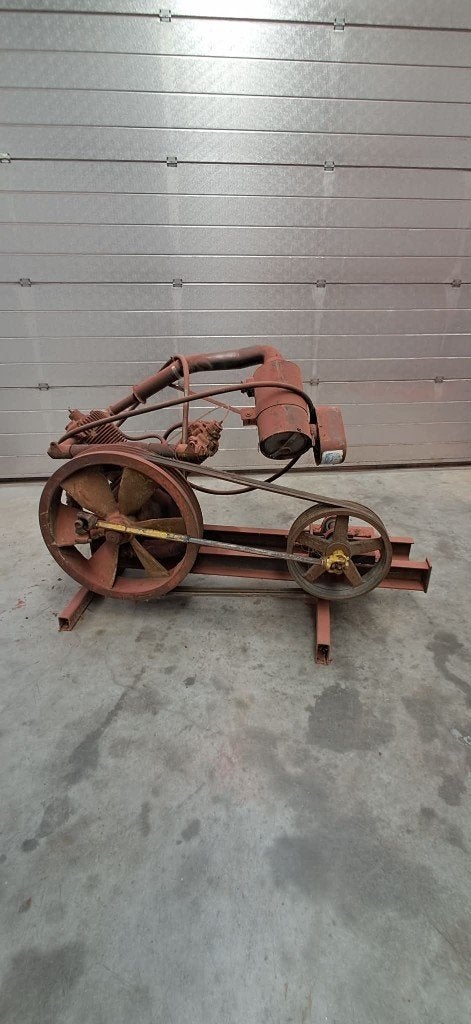 Compressor voor aan tractor, Ophalen