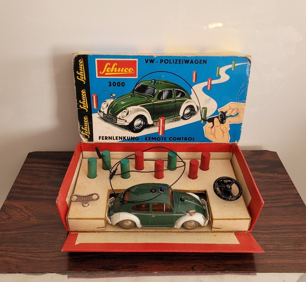 Schuco 3000 Volkswagen polizeiwagen doos, Antiek en Kunst, Antiek | Speelgoed, Ophalen of Verzenden