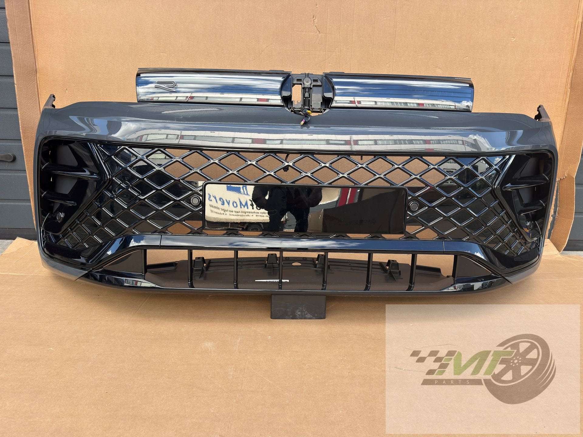 VW Tiguan RLine CT1 voorbumper 571807883A LC7Q Delphin Grey, - kundenbetreuung@volkswagen.de, Gebruikt, Herkomst onderdeel bekend