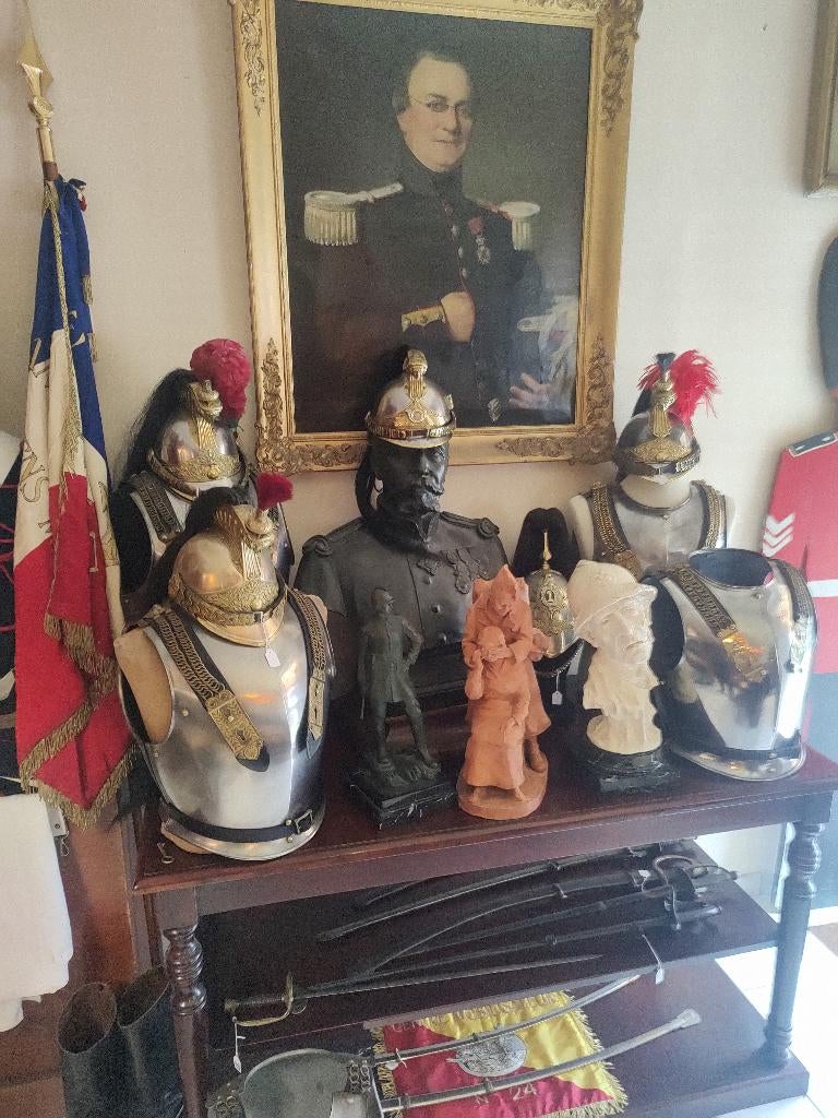 Militaria " Le Bibelot " winkel, Collections, Objets militaires | Général, Enlèvement ou Envoi