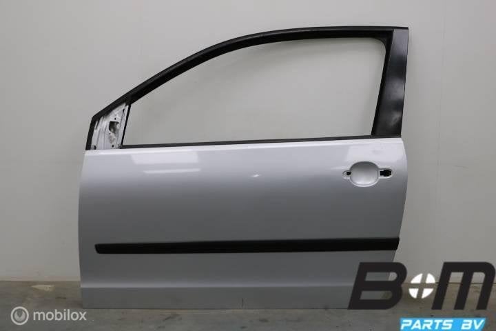 Portier links VW Polo 9N 3drs LA7W 6Q3831055K, Gebruikt