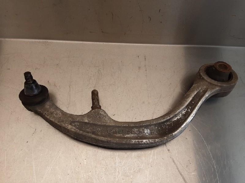 BRAS DE SUSPENSION AVANT GAUCHE (TRIANGLE) 350 Z (Z33), Utilisé, Nissan