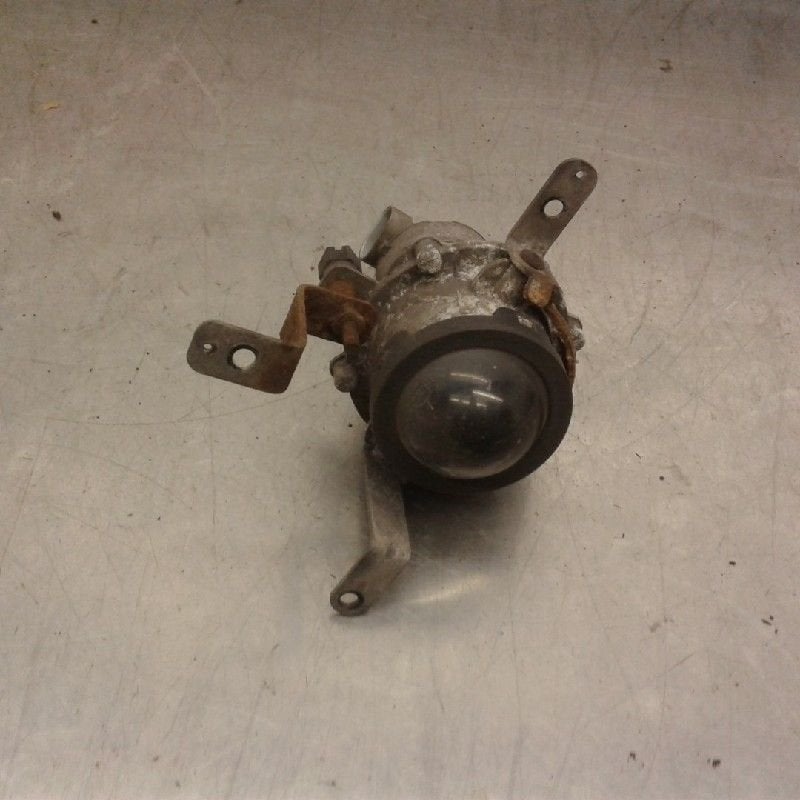 ANTI BROUILLARD AVANT DROIT Hyundai Trajet (01-1999/07-2008), Utilisé, Hyundai