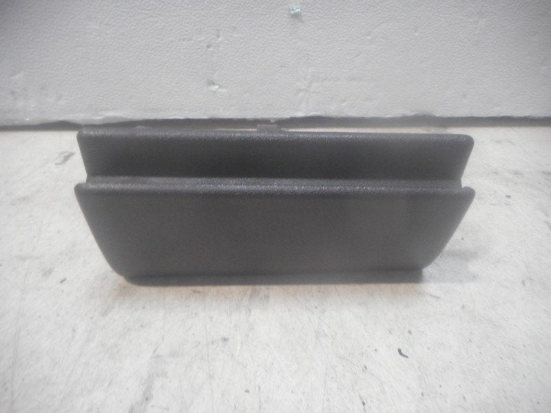 ASBAK VOOR Opel Ascona C (84 / 89) (90035979), Auto-onderdelen, Gebruikt, Opel, Opel Automobile GmbH, Kontakt-opel@opel.com