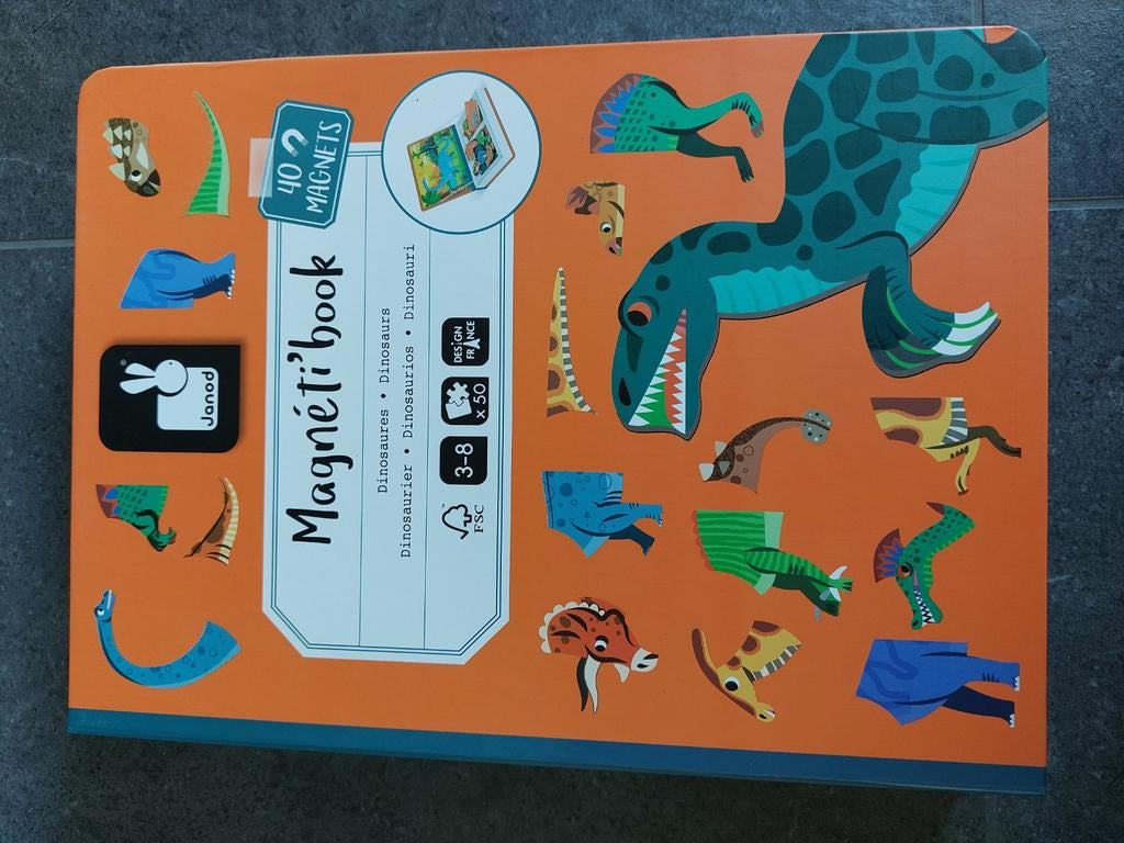 Livre Magnéti sur le thème des dinosaures, Enlèvement ou Envoi
