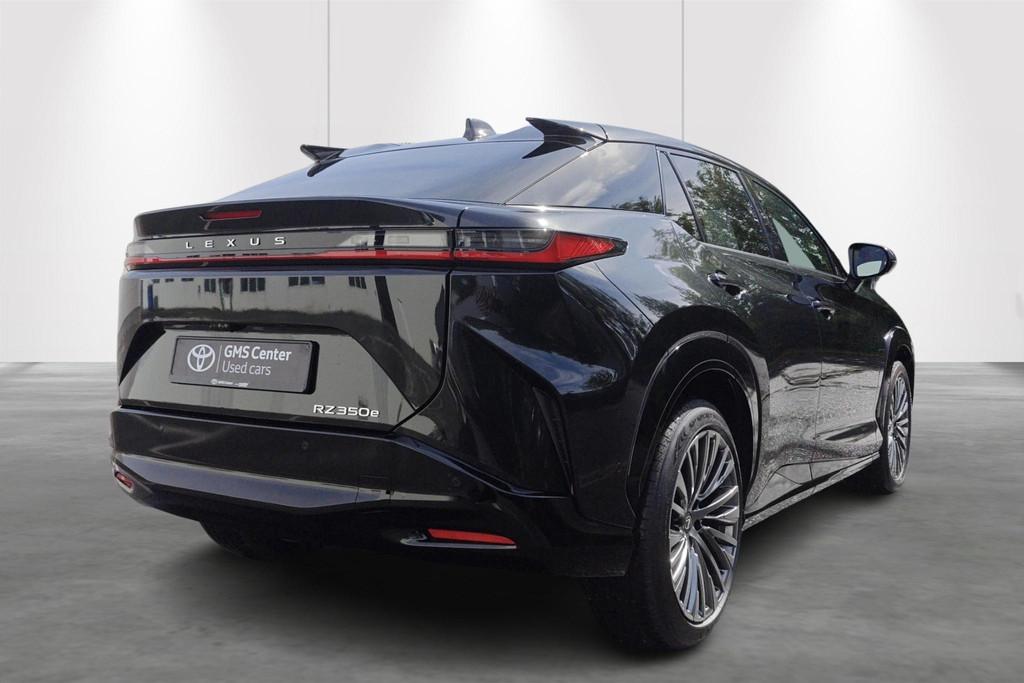 Lexus RZ 350e FWD Privilege Line + Glazen dak - NIEUW!, Auto's, Lexus, Stof, Zwart, Elektrisch, 5 zetels