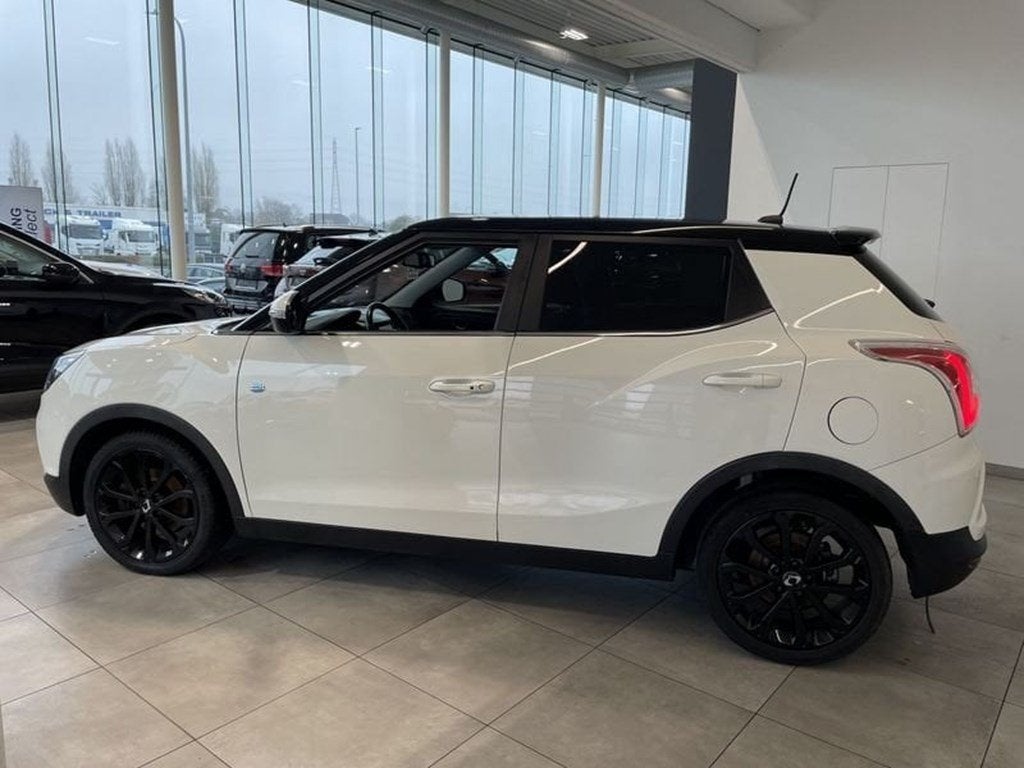 SsangYong Tivoli, 116 pk, USB, Tivoli, Zilver of Grijs