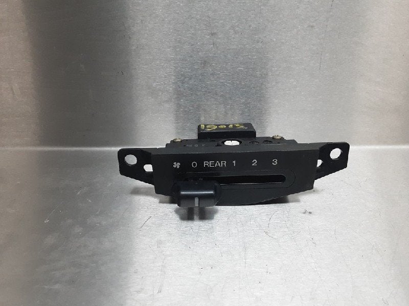 KACHEL SCHAKELAAR Mazda MPV (LW19 / 69) (|MAZDAMPV|), Gebruikt, Mazda