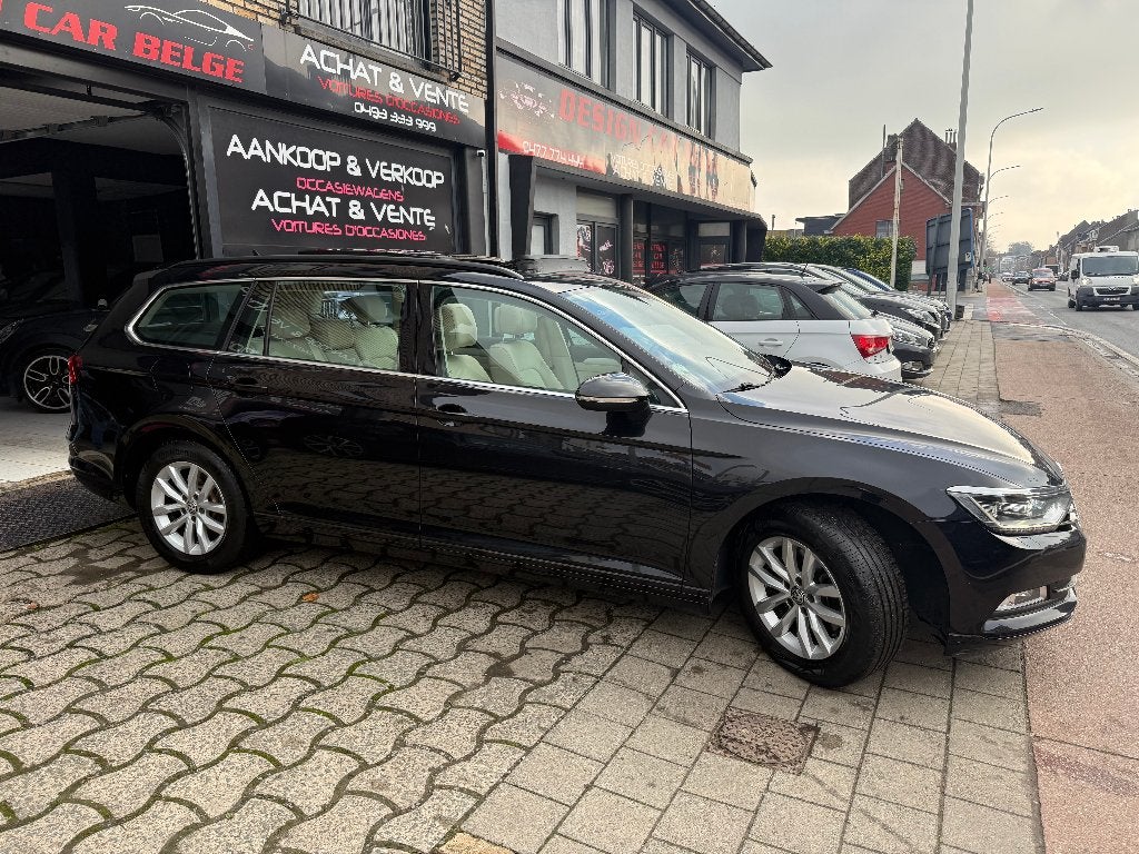 Volkswagen Passat 1.6TDI xenonnavigatie met panoramadak, Stof, Euro 6, Zwart, Start-stop-systeem