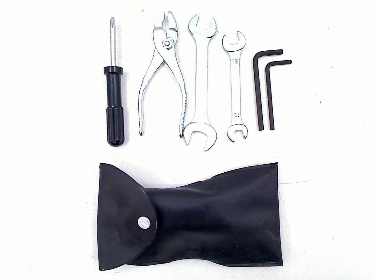 GEREEDSCHAPSET GSX R 600 2011-2015 (GSXR600 L1-L5), Motoren, Dhr. S. di Majo, Gebruikt, Info@cama-motorparts.nl, P.J. Troelstraweg 8 8
3144 CX  MAASSLUIS, NL