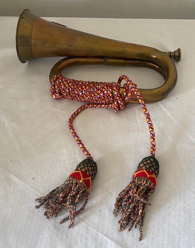 Antique Clairon militaire australienne en cuivre et laiton, Enlèvement ou Envoi, Autres types