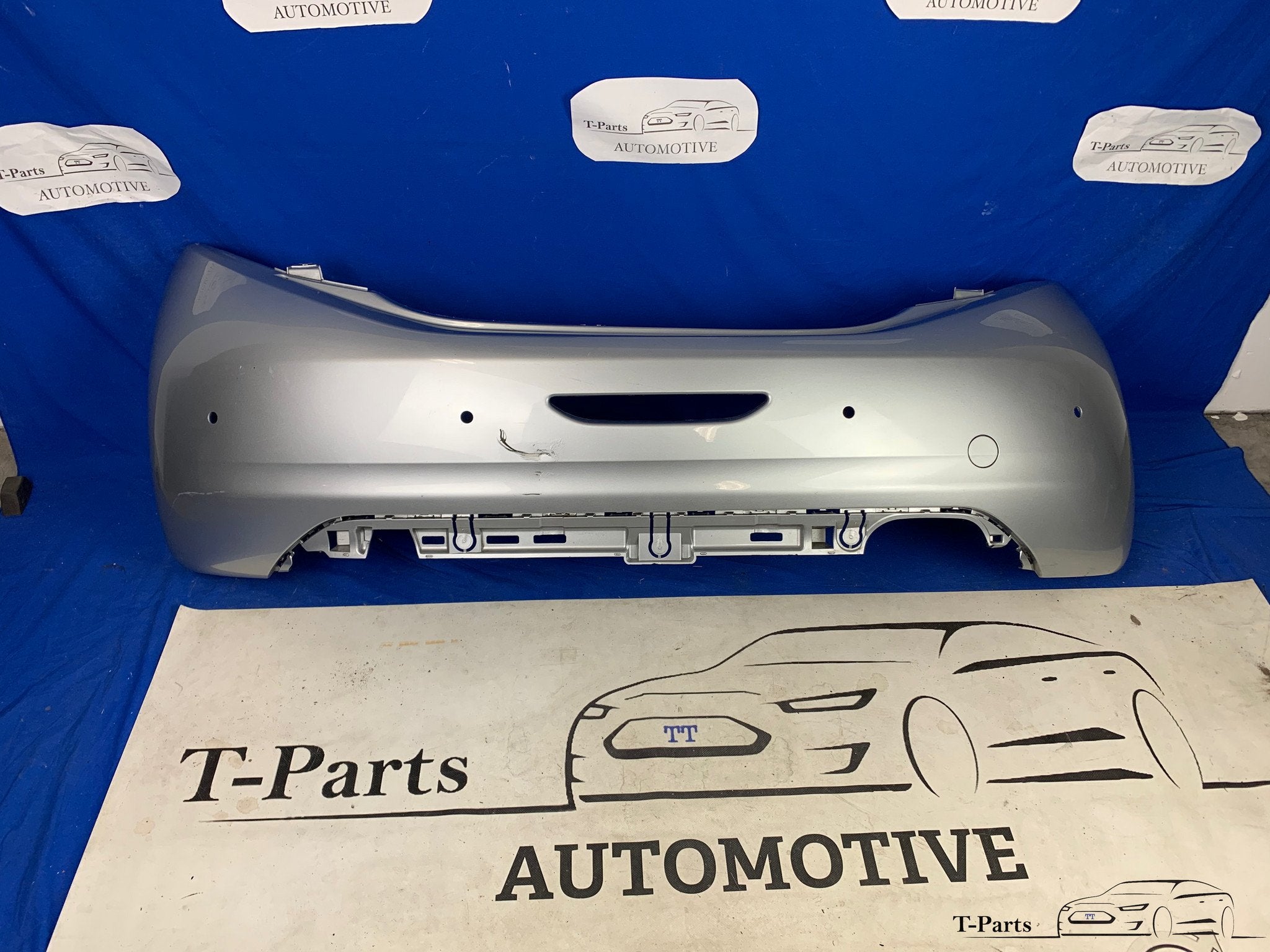 Peugeot 208 achterbumper PDC bumper 2012+, Info@fabrikant.eu, Bumper, Fabrikant BV, Gebruikt