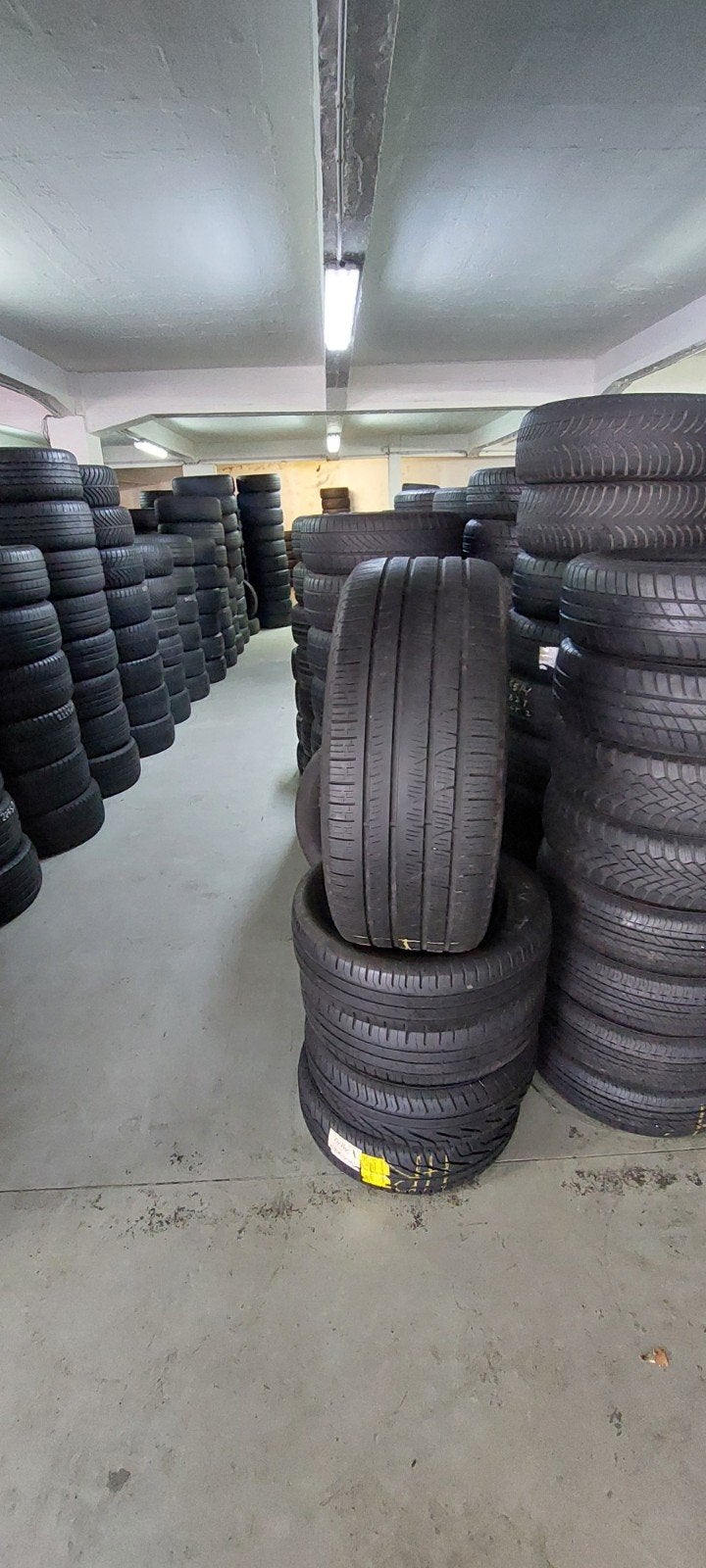 27540r22 275 40 r22 275/40/r22 pirelli leasing avec montage, Enlèvement ou Envoi
