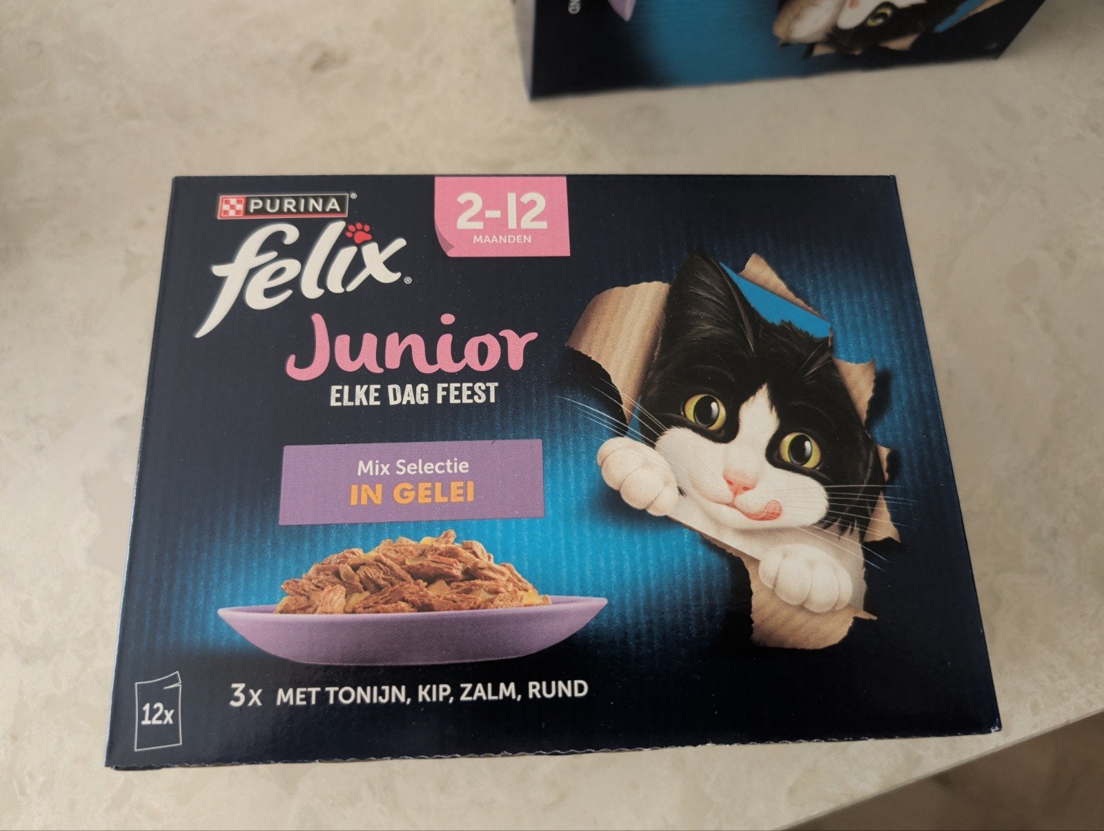 kattenvoeding, Ophalen, Kat