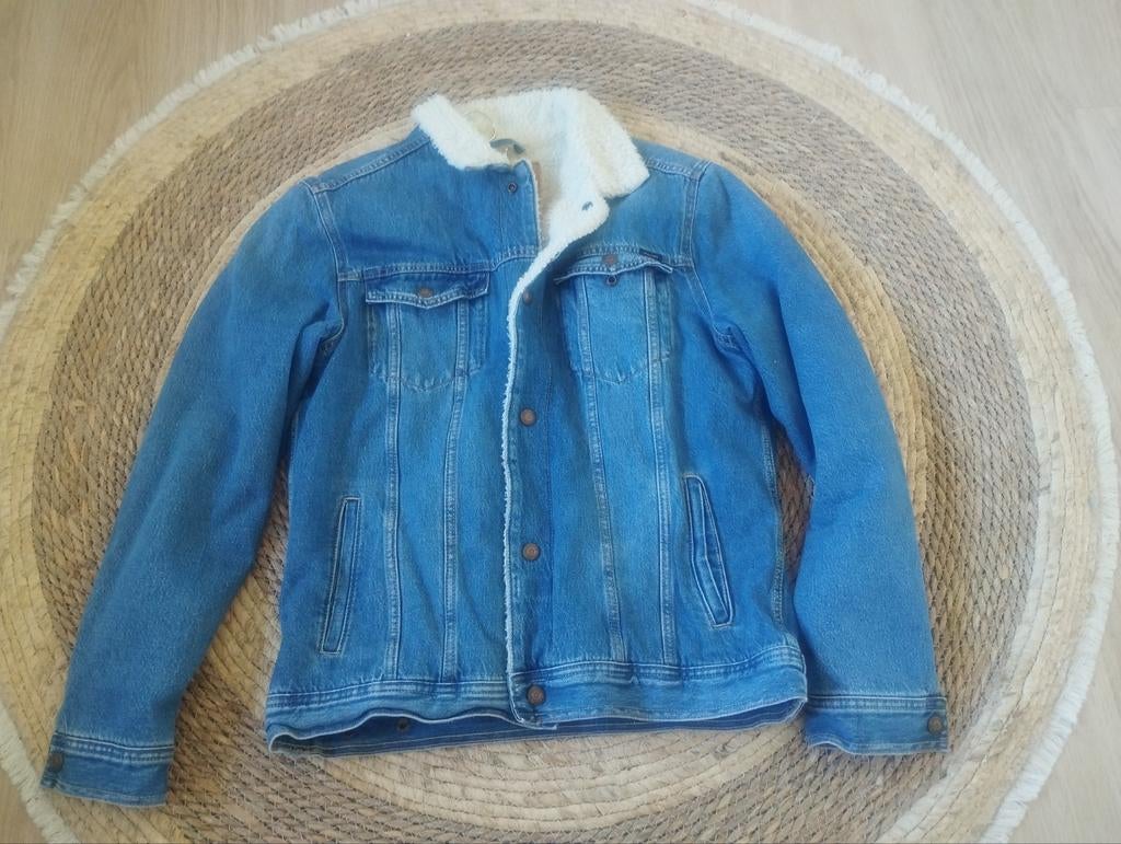 Jeansjas Jack and Jones, Ophalen
