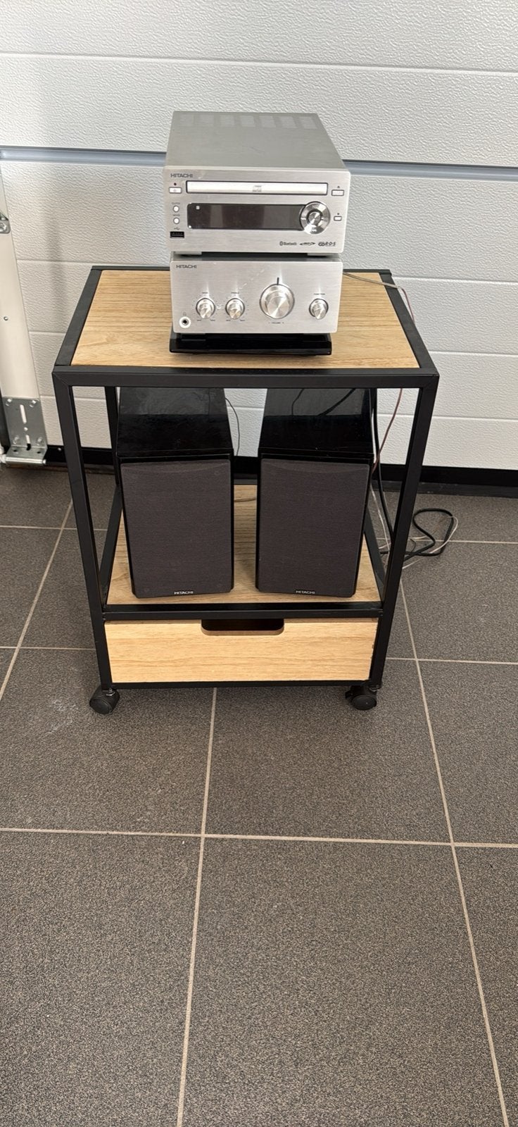 Stereo/radio, Enlèvement, Utilisé